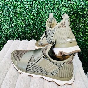 Sorel Kinetic Sneak Slip-On Sneakers - Sage Green - Size 8